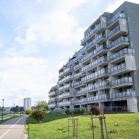 Capital Towers - Apartament Green Z Widokiem Na Rzeke ジェシュフ エクステリア 写真