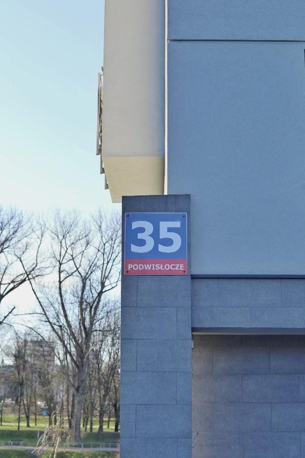 Capital Towers - Apartament Green Z Widokiem Na Rzeke ジェシュフ エクステリア 写真