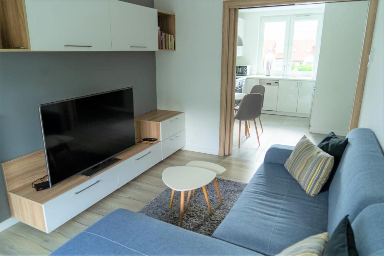 Capital Towers - Apartament Green Z Widokiem Na Rzeke ジェシュフ エクステリア 写真